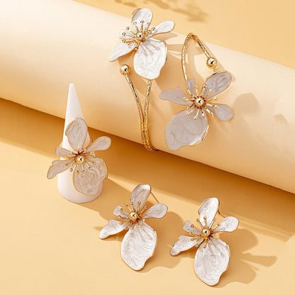 Floral Jewellery Set